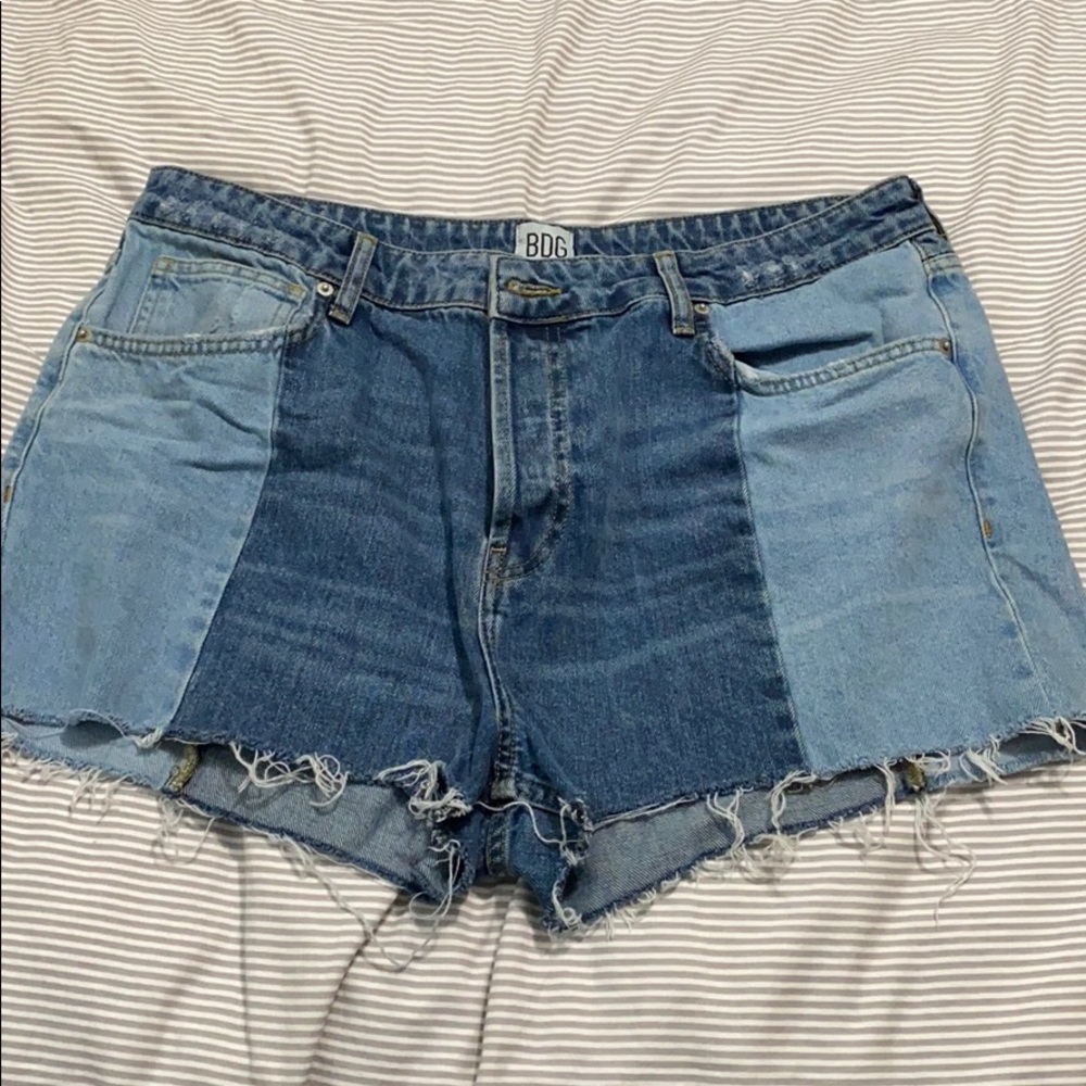 COPY - Split tone Urban Outfitters Jean shorts